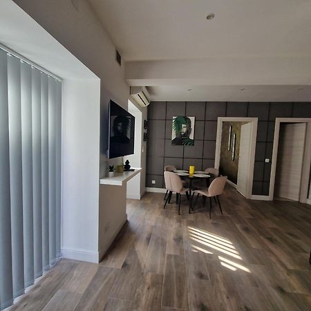 Korzo Suites Sliema III Екстер'єр фото